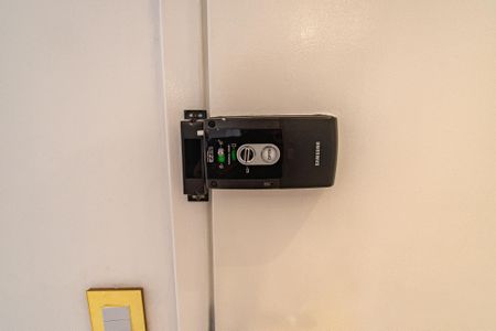 Apartamento para alugar com 95m², 2 quartos e 2 vagasFechadura eletrônica