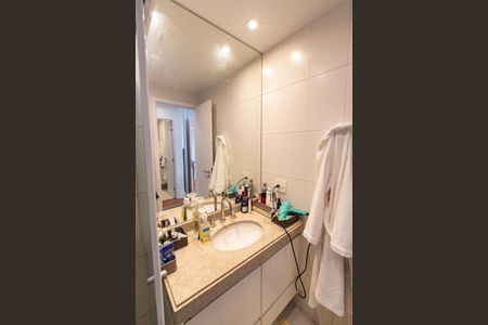 Apartamento para alugar com 95m², 2 quartos e 2 vagasBanheiro da suíte 2