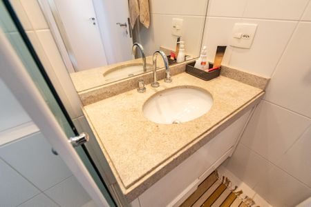 Apartamento para alugar com 95m², 2 quartos e 2 vagasBanheiro da suíte 1