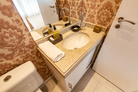 Apartamento para alugar com 95m², 2 quartos e 2 vagasLavabo