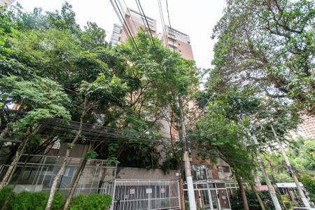 Apartamento para alugar com 95m², 2 quartos e 2 vagasFachada