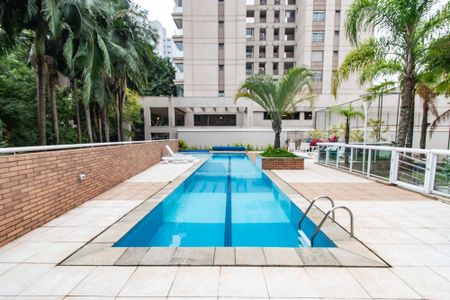 Apartamento para alugar com 95m², 2 quartos e 2 vagasPiscina
