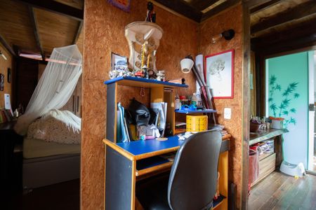 Casa de condomínio para alugar com 175m², 2 quartos e 5 vagasCorredor