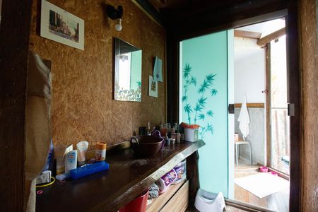 Casa de condomínio para alugar com 175m², 2 quartos e 5 vagasBanheiro Social