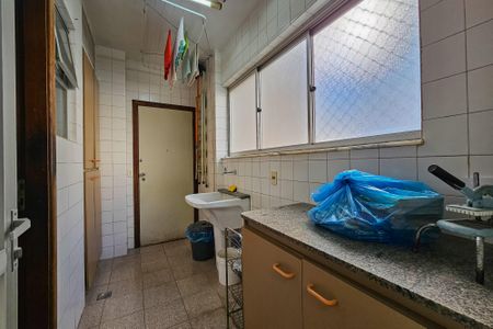 Apartamento à venda com 95m², 3 quartos e 1 vagaÁrea de Serviço