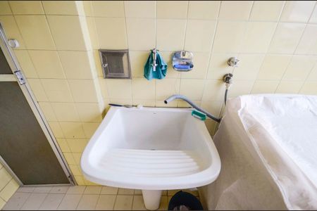 Apartamento à venda com 165m², 3 quartos e 1 vagaÁrea de Serviço