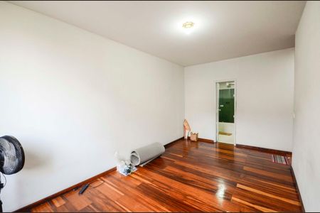 Apartamento à venda com 165m², 3 quartos e 1 vagaSuíte