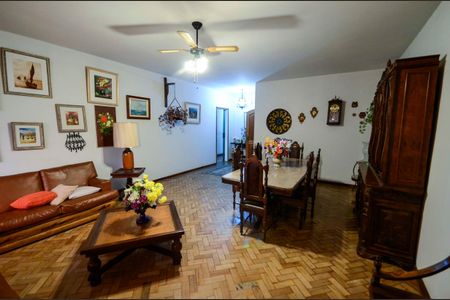 Apartamento à venda com 165m², 3 quartos e 1 vagaSala