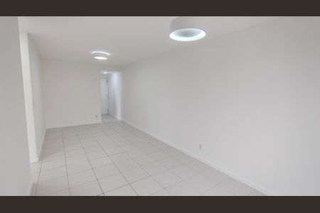 Apartamento para alugar com 83m², 2 quartos e 1 vagasala