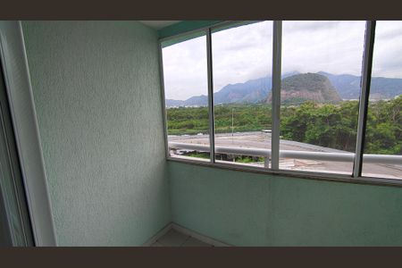 Apartamento para alugar com 83m², 2 quartos e 1 vagasala - varanda