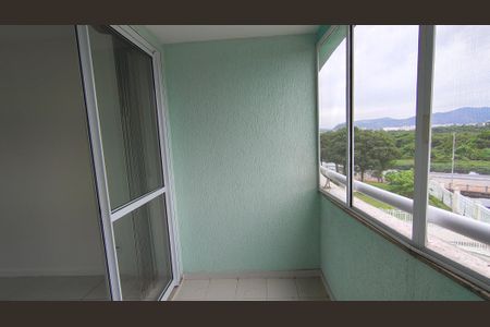 Apartamento para alugar com 83m², 2 quartos e 1 vagasala - varanda