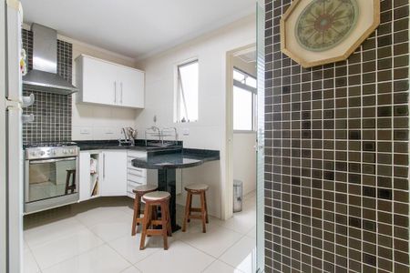 Apartamento para alugar com 76m², 3 quartos e 1 vaga Apartamento para alugar com 76m², 3 quartos e 1 vagaCozinha - Armários