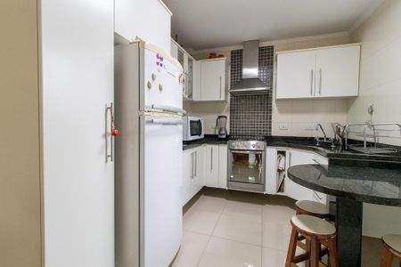Apartamento para alugar com 76m², 3 quartos e 1 vaga Apartamento para alugar com 76m², 3 quartos e 1 vagaCozinha - Armários