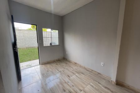 Casa para alugar com 51m², 1 quarto e sem vaga Casa para alugar com 51m², 1 quarto e sem vagaSala