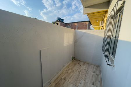 Casa para alugar com 51m², 1 quarto e sem vaga Casa para alugar com 51m², 1 quarto e sem vagaVaranda