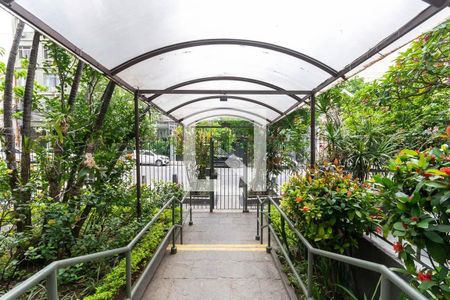 Apartamento à venda com 88m², 2 quartos e 1 vagaFachada