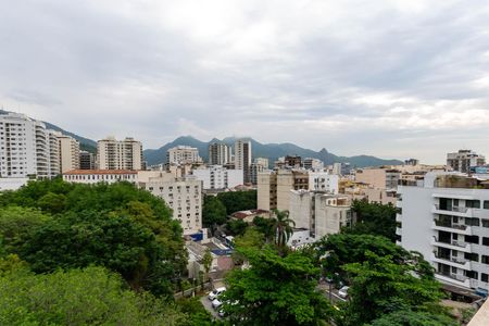 Apartamento à venda com 88m², 2 quartos e 1 vagaVista