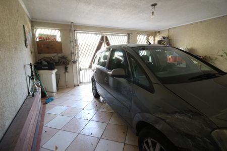 Casa à venda com 128m², 4 quartos e 2 vagasGaragem