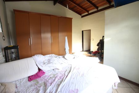 Casa à venda com 128m², 4 quartos e 2 vagasQuarto 2