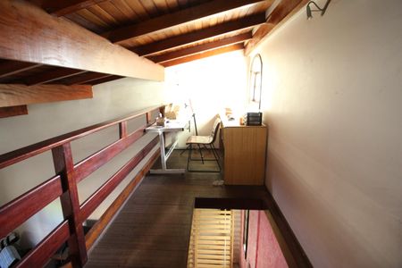 Casa à venda com 128m², 4 quartos e 2 vagasMesanino