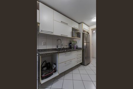 Apartamento à venda com 79m², 2 quartos e 2 vagas Apartamento à venda com 79m², 2 quartos e 2 vagasCozinha
