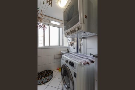 Apartamento à venda com 79m², 2 quartos e 2 vagas Apartamento à venda com 79m², 2 quartos e 2 vagasÁrea de Serviço