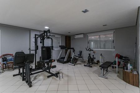 Apartamento à venda com 79m², 2 quartos e 2 vagas Apartamento à venda com 79m², 2 quartos e 2 vagasÁrea comum - Academia