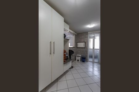 Apartamento à venda com 79m², 2 quartos e 2 vagas Apartamento à venda com 79m², 2 quartos e 2 vagasCozinha