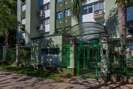 Apartamento à venda com 79m², 2 quartos e 2 vagas Apartamento à venda com 79m², 2 quartos e 2 vagasFachada