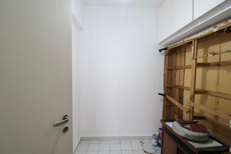 Apartamento para alugar com 135m², 4 quartos e 1 vagaQuarto de Serviço
