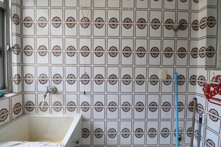 Apartamento para alugar com 135m², 4 quartos e 1 vagaÁrea de Serviço