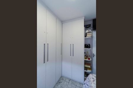 Casa de condomínio à venda com 81m², 3 quartos e 2 vagasQuarto 1