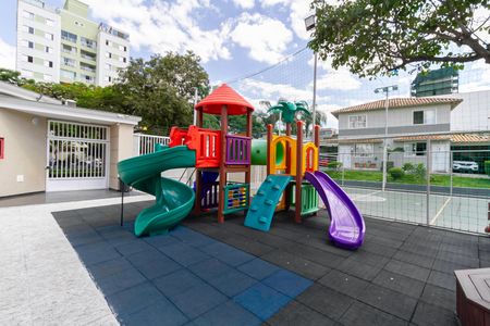 Casa de condomínio à venda com 81m², 3 quartos e 2 vagasÁrea comum - Playground