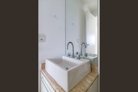 Apartamento à venda com 69m², 2 quartos e 2 vagasBanheiro