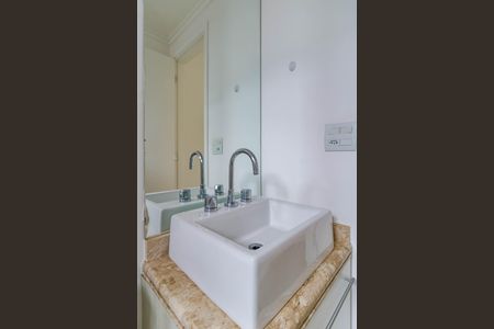 Apartamento à venda com 69m², 2 quartos e 2 vagasQuarto 2  Banheiro