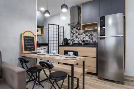Apartamento para alugar com 36m², 1 quarto e sem vaga Apartamento para alugar com 36m², 1 quarto e sem vagaCozinha