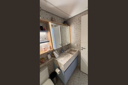 Apartamento à venda com 105m², 3 quartos e 2 vagasBanheiro da Suíte