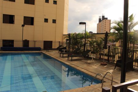 Apartamento à venda com 105m², 3 quartos e 2 vagasÁrea comum - Piscina