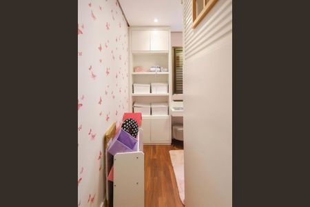 Apartamento à venda com 105m², 3 quartos e 2 vagasQuarto 3