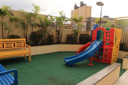 Apartamento à venda com 105m², 3 quartos e 2 vagasÁrea comum - Playground
