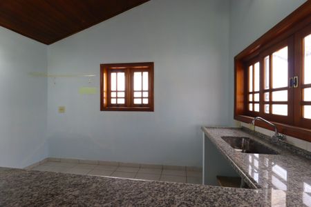 Casa à venda com 420m², 3 quartos e 8 vagasCozinha da Cobertura