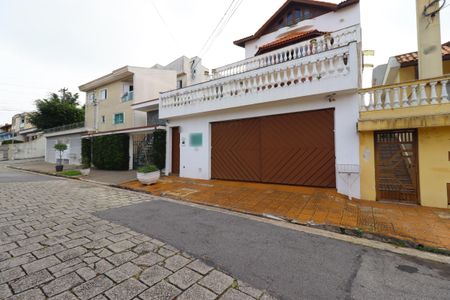 Casa à venda com 420m², 3 quartos e 8 vagasFachada