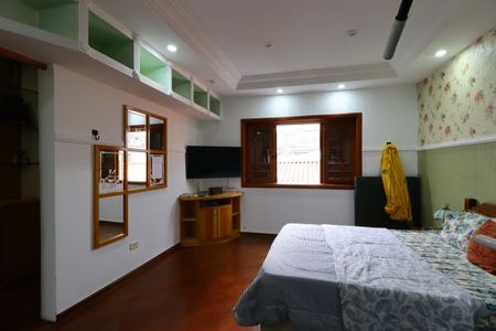 Casa à venda com 420m², 3 quartos e 8 vagasSuíte 1