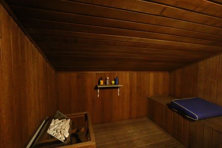 Casa à venda com 420m², 3 quartos e 8 vagasQuarto da Cobertura