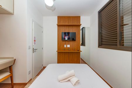 Apartamento para alugar com 90m², 3 quartos e 2 vagasQuarto 2