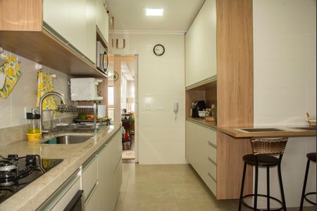 Apartamento à venda com 91m², 3 quartos e 2 vagasCozinha
