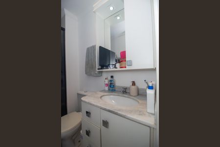 Apartamento à venda com 66m², 2 quartos e 2 vagasBanheiro Social