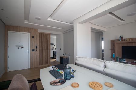 Apartamento à venda com 66m², 2 quartos e 2 vagasSala