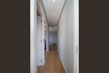 Apartamento à venda com 66m², 2 quartos e 2 vagasCorredor