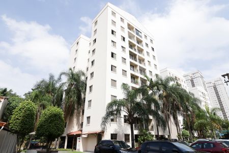 Apartamento para alugar com 62m², 3 quartos e 1 vaga Apartamento para alugar com 62m², 3 quartos e 1 vagaFachada